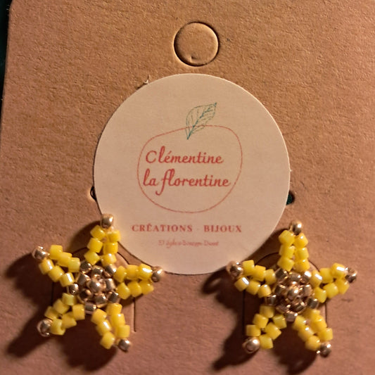 puces d'oreilles Etoiles jaunes et dorées
